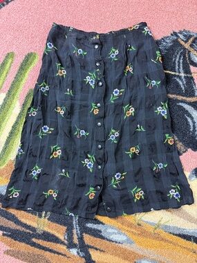 VINTAGE MIDI SKIRT